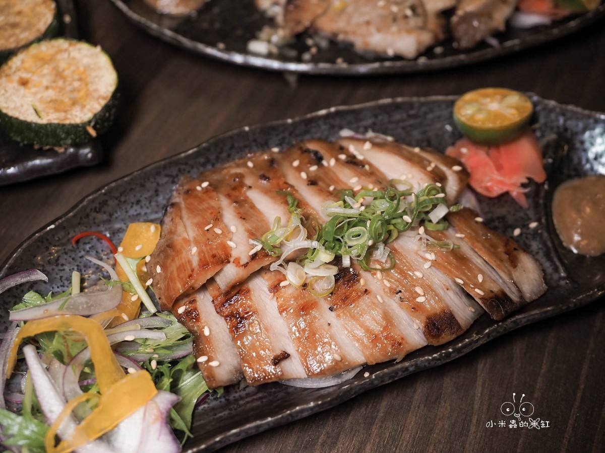 永和宵夜必吃！隱居永貞店 隱身巷弄的日式深夜食堂，串燒、居酒屋料理與寵物友善的完美結合