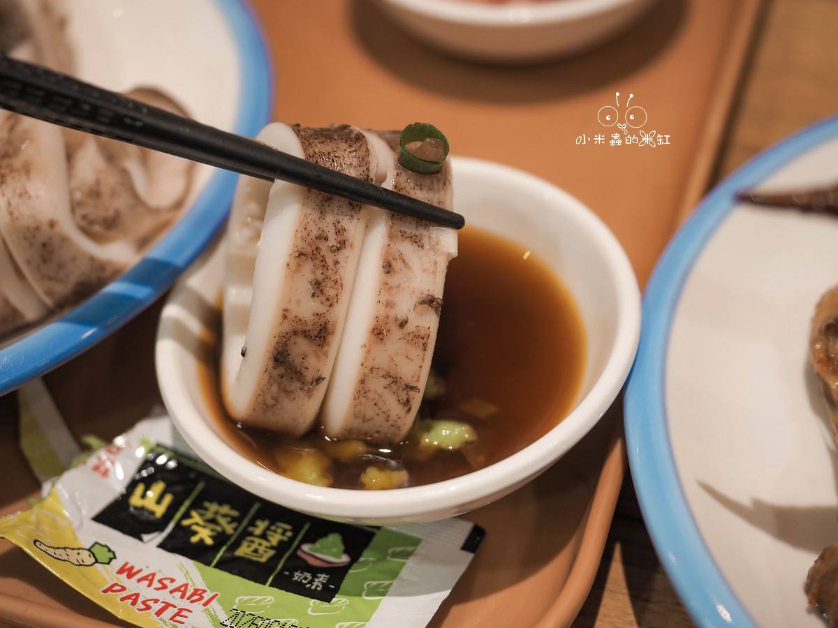 板橋麵店推薦！花山家台麵小館｜免費冬瓜茶喝到爽！懷古豬排麵、南洋魷魚麵一次滿足，平價又有質感！