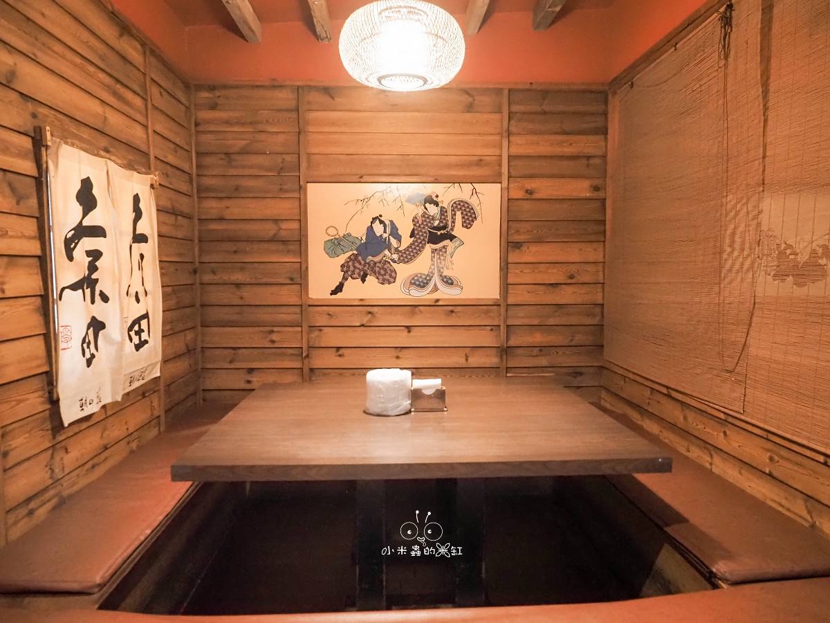 士林夜市美食推薦！大村武串燒居酒屋士林店｜超濃郁日式風情，隱密包廂與寵物友善的深夜微醺好去處