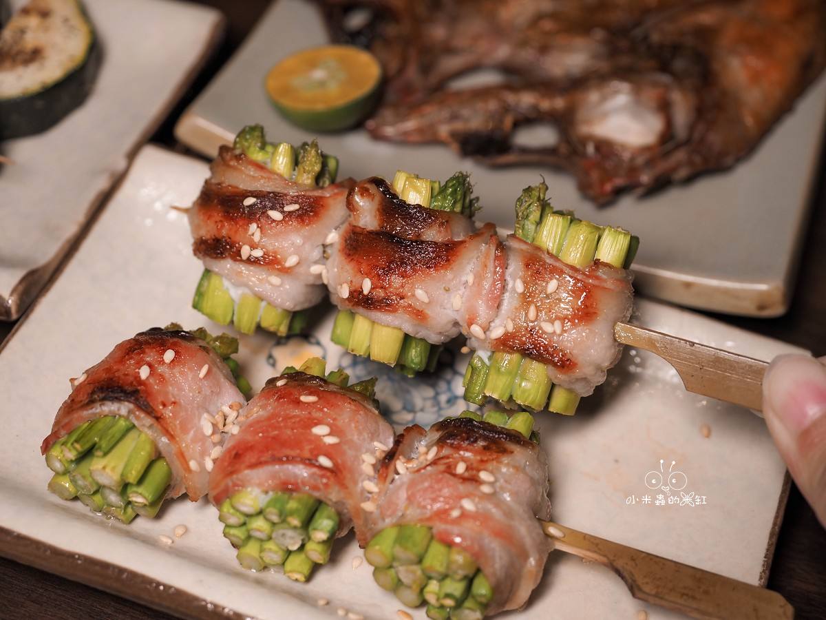 士林夜市美食推薦！大村武串燒居酒屋士林店｜超濃郁日式風情，隱密包廂與寵物友善的深夜微醺好去處