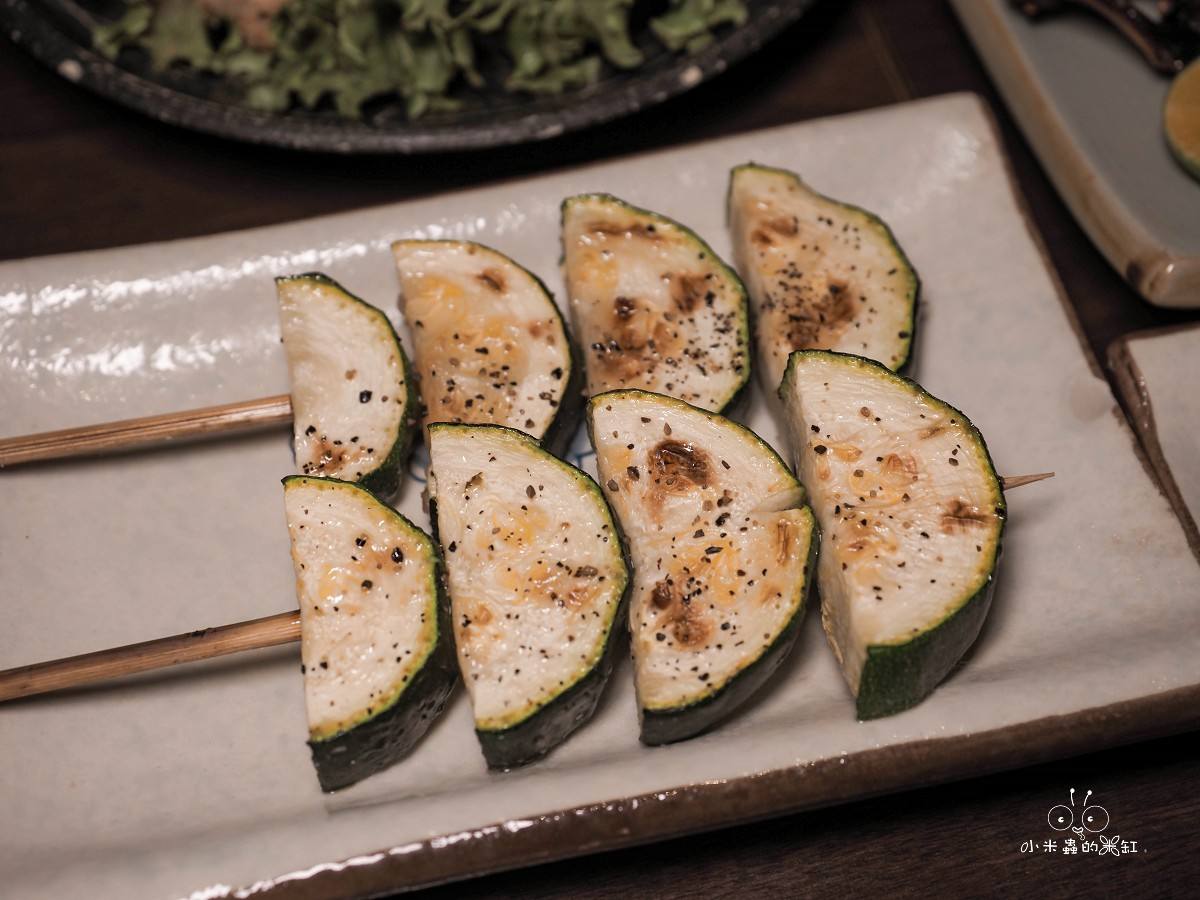 士林夜市美食推薦！大村武串燒居酒屋士林店｜超濃郁日式風情，隱密包廂與寵物友善的深夜微醺好去處