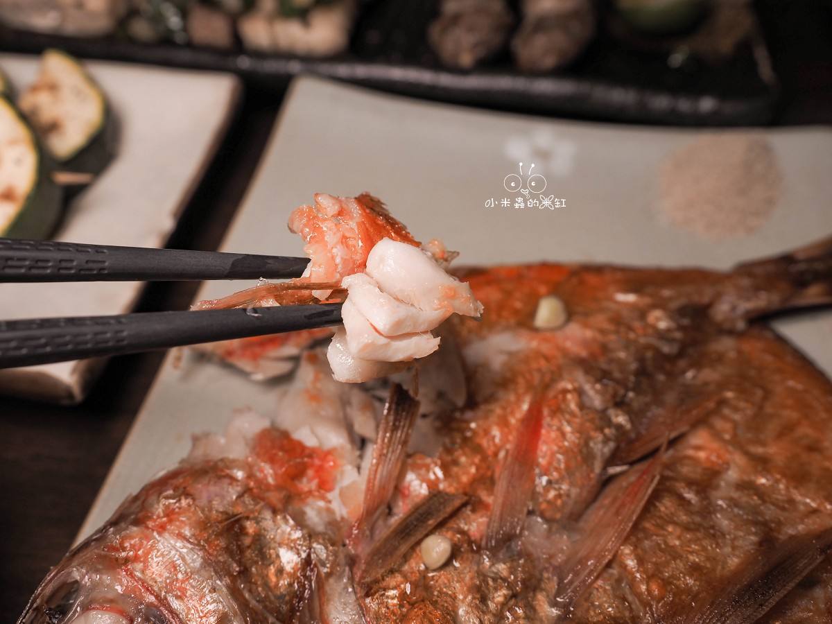士林夜市美食推薦！大村武串燒居酒屋士林店｜超濃郁日式風情，隱密包廂與寵物友善的深夜微醺好去處