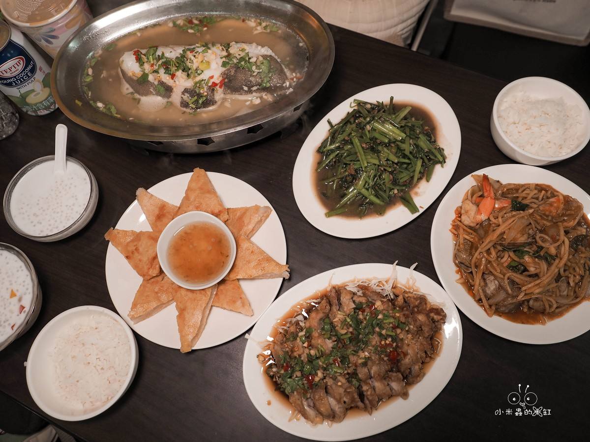 蘆洲泰式料理推薦!夏天小館泰式料理|隱藏版超厚月亮蝦餅!泰國老闆掌廚,白飯吃到飽還寵物友善太加分 - 第7張圖 蘆洲泰式料理推薦!夏天小館泰式料理|隱藏版超厚月亮蝦餅!泰國老闆掌廚,白飯吃到飽還寵物友善太加分