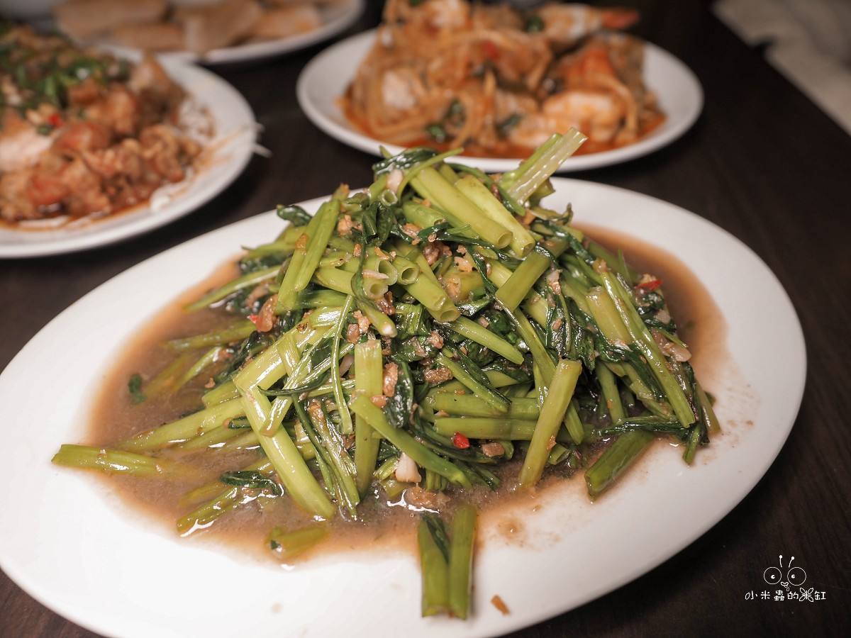 蘆洲泰式料理推薦!夏天小館泰式料理|隱藏版超厚月亮蝦餅!泰國老闆掌廚,白飯吃到飽還寵物友善太加分 - 第17張圖 蘆洲泰式料理推薦!夏天小館泰式料理|隱藏版超厚月亮蝦餅!泰國老闆掌廚,白飯吃到飽還寵物友善太加分