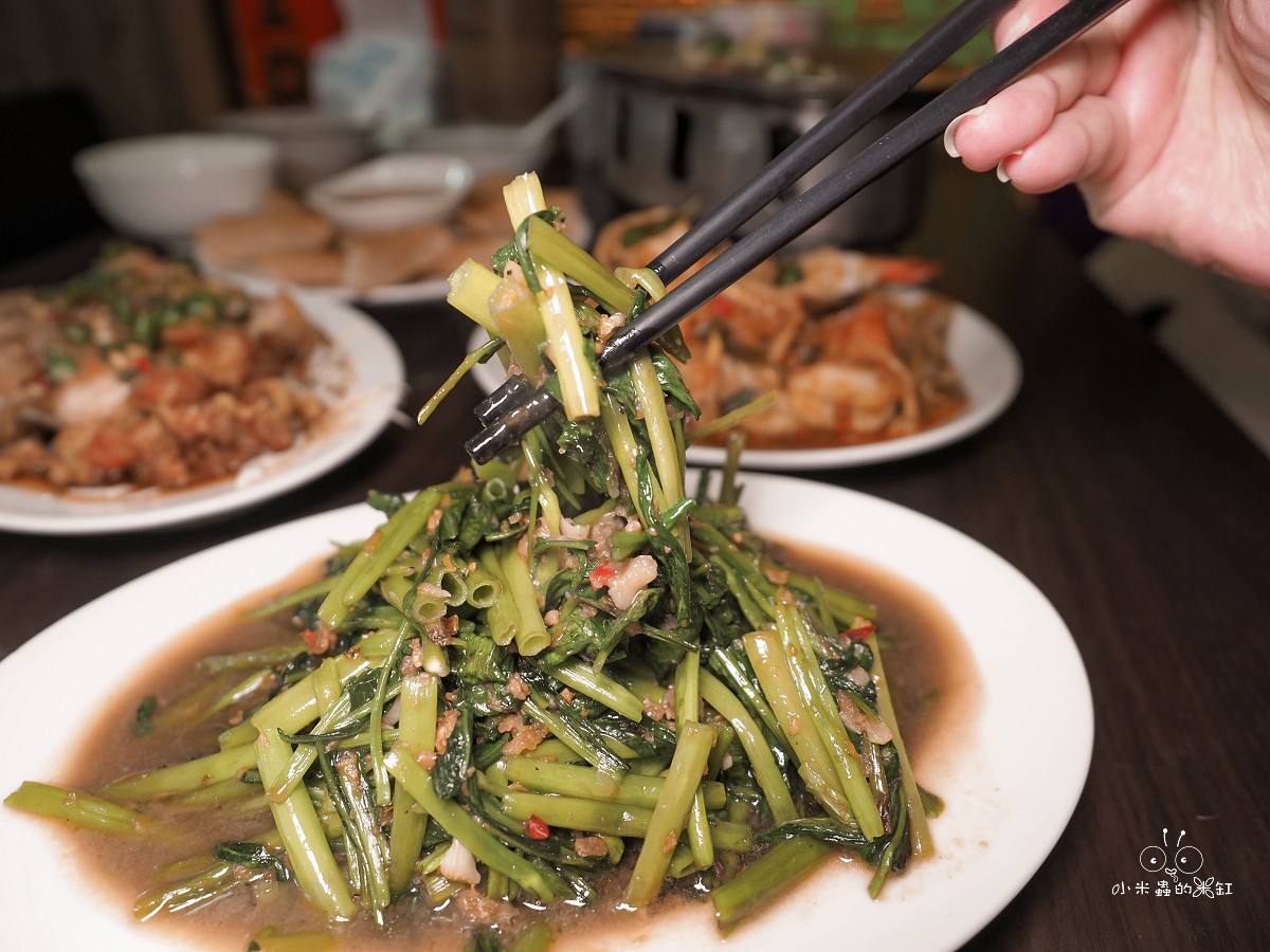 蘆洲泰式料理推薦!夏天小館泰式料理|隱藏版超厚月亮蝦餅!泰國老闆掌廚,白飯吃到飽還寵物友善太加分 - 第18張圖 蘆洲泰式料理推薦!夏天小館泰式料理|隱藏版超厚月亮蝦餅!泰國老闆掌廚,白飯吃到飽還寵物友善太加分