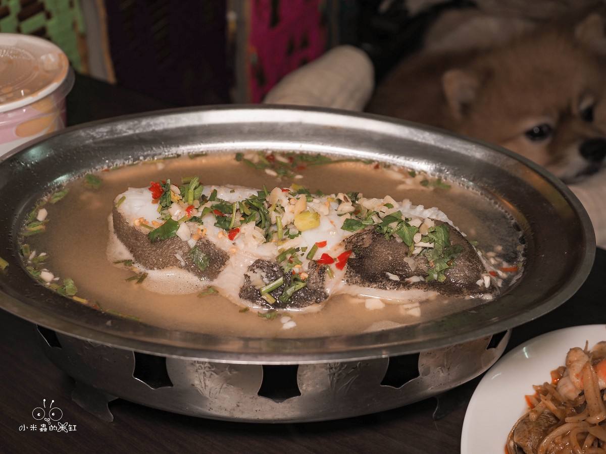 蘆洲泰式料理推薦!夏天小館泰式料理|隱藏版超厚月亮蝦餅!泰國老闆掌廚,白飯吃到飽還寵物友善太加分 - 第15張圖 蘆洲泰式料理推薦!夏天小館泰式料理|隱藏版超厚月亮蝦餅!泰國老闆掌廚,白飯吃到飽還寵物友善太加分