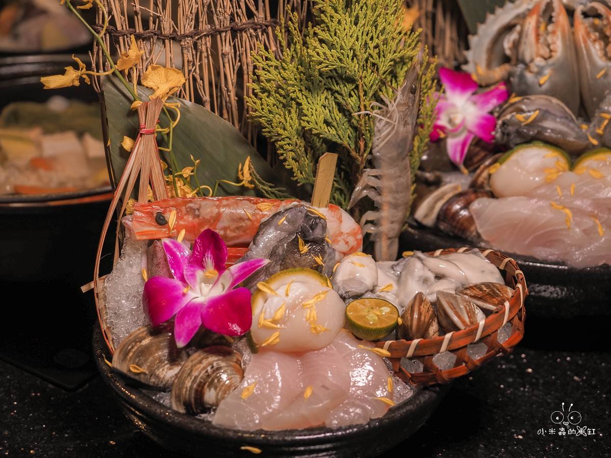國父紀念館站高級火鍋推薦|《囍聚精緻鍋物》活體青蟳、專人桌邊服務太享受!海鮮控必朝聖的頂級鍋物饗宴 - 第26張圖 國父紀念館站高級火鍋推薦|《囍聚精緻鍋物》活體青蟳、專人桌邊服務太享受!海鮮控必朝聖的頂級鍋物饗宴