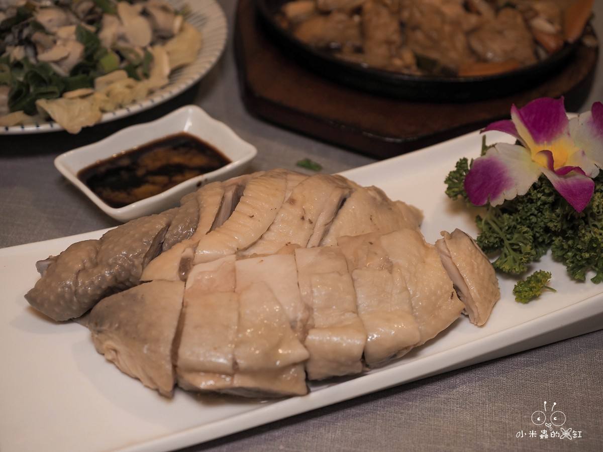 新竹最強熱炒推薦!草地囡仔複合式熱炒|竹北聚餐必吃,炎焰牛牛火焰秀太浮誇,這間餐廳一定會讓你想回訪! - 第13張圖 新竹最強熱炒推薦!草地囡仔複合式熱炒|竹北聚餐必吃,炎焰牛牛火焰秀太浮誇,這間餐廳一定會讓你想回訪!