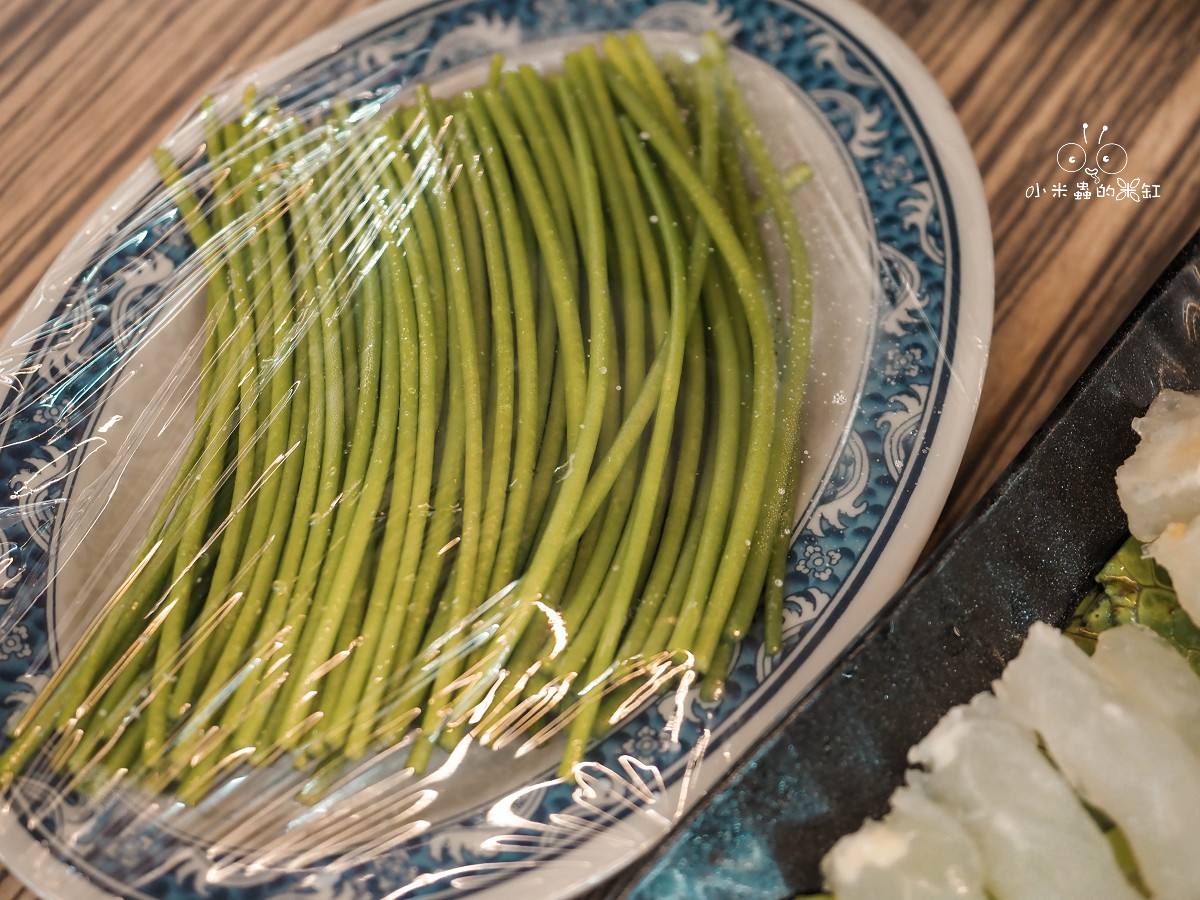 西門町火鍋推薦|雅香石頭火鍋 1976年老字號石頭火鍋,先爆香再開鍋真的有夠香!營業到凌晨的宵夜首選! - 第27張圖 西門町火鍋推薦|雅香石頭火鍋 1976年老字號石頭火鍋,先爆香再開鍋真的有夠香!營業到凌晨的宵夜首選!