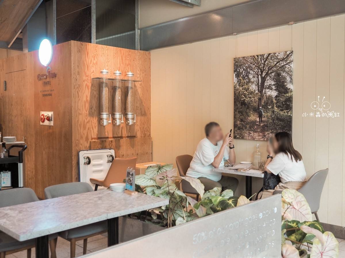 松菸美食推薦|《成真咖啡台北誠品松菸店》大巨蛋旁的寵物友善全日型咖啡廳,必吃熔岩焦香布蕾舒芙蕾與創意咖啡! - 第6張圖 松菸美食推薦|《成真咖啡台北誠品松菸店》大巨蛋旁的寵物友善全日型咖啡廳,必吃熔岩焦香布蕾舒芙蕾與創意咖啡!