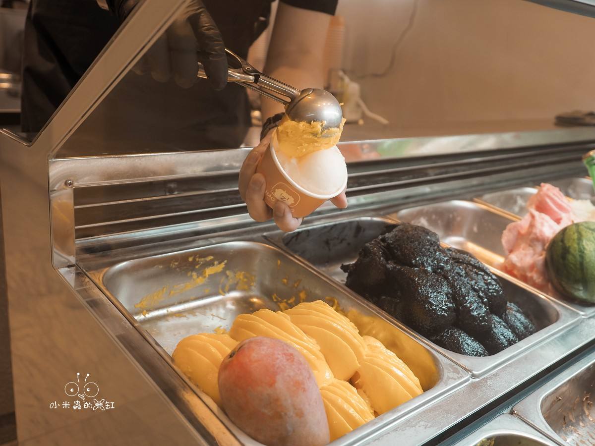 台北東區美食|《好正商行 HAO ZHENG》 大人系酒香Gelato太迷人!玉井愛文芒果、梅酒與開心果一次吃 - 第5張圖 台北東區美食|《好正商行 HAO ZHENG》 大人系酒香Gelato太迷人!玉井愛文芒果、梅酒與開心果一次吃