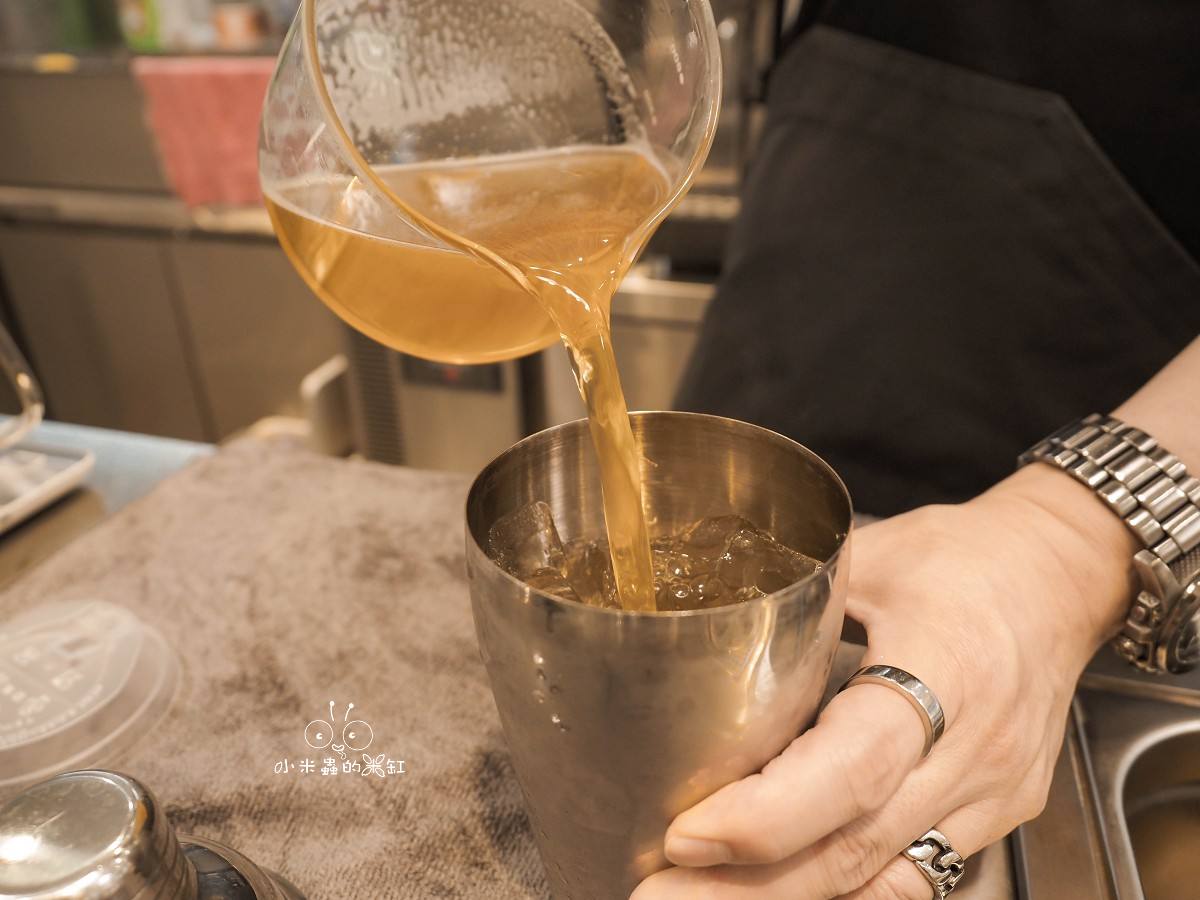 台北東區美食|《好正商行 HAO ZHENG》 大人系酒香Gelato太迷人!玉井愛文芒果、梅酒與開心果一次吃 - 第12張圖 台北東區美食|《好正商行 HAO ZHENG》 大人系酒香Gelato太迷人!玉井愛文芒果、梅酒與開心果一次吃