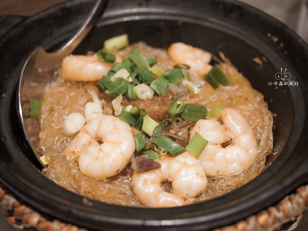 台北車站美食推薦｜《點點心 新光北車店》三麗鷗聯名登場！盲抽豬仔包真的抽到最愛酷企鵝！