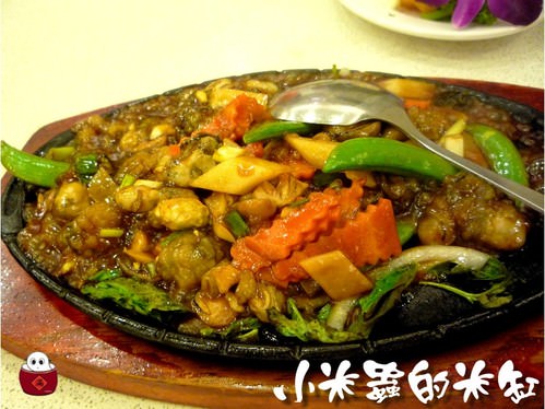 行天宮站美食|紅翻天~台北百元熱炒 父親節大餐 - 第12張圖